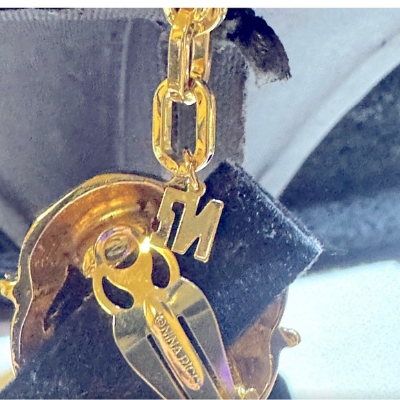FABULOUS Vtg NINA RICCI Heavy Gold Link Necklace with Matching Clip On Earring - Picture 4 of 11